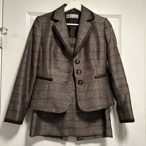 Tahari 2 Piece Pencil Skirt and Blazer